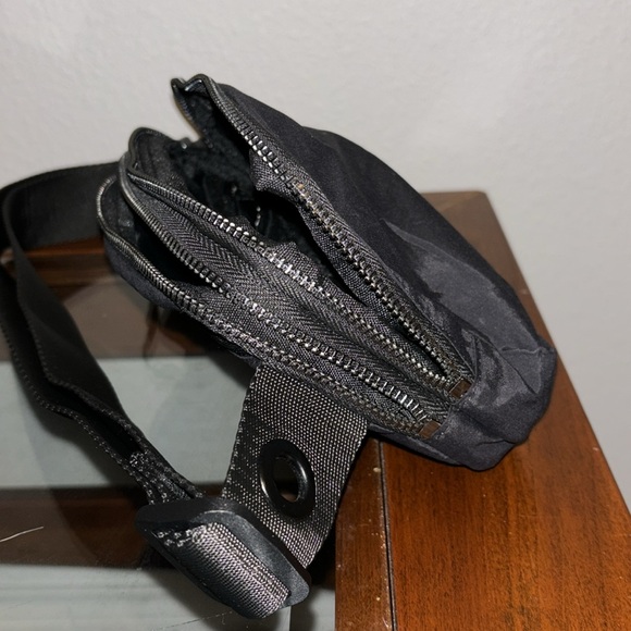 Black belt bag - Picture 4 of 4